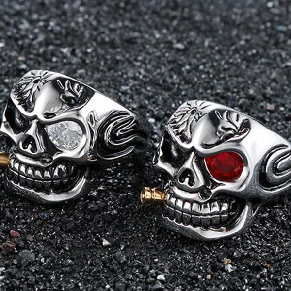 Bite the Bullet Smokin Skull Ring