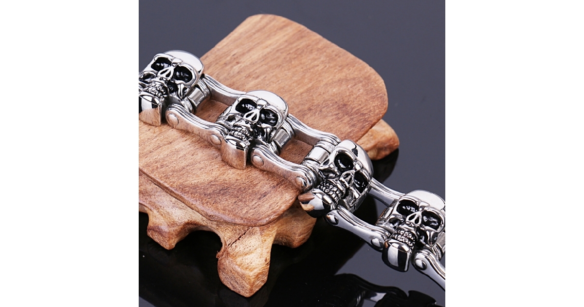 Heavy Duty Men's Stainless Steel  Biker Skull  Bracelet 